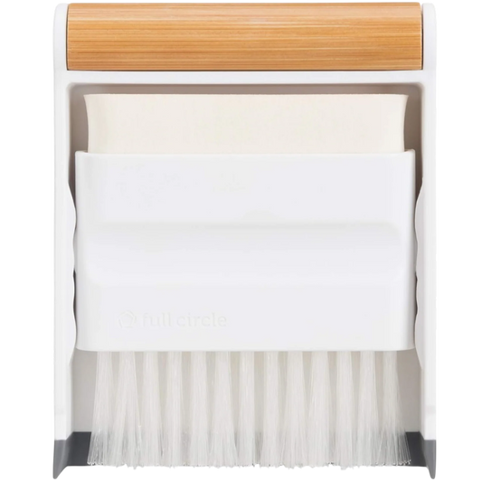 Shave The Day Beard Trimming Cleaning Set