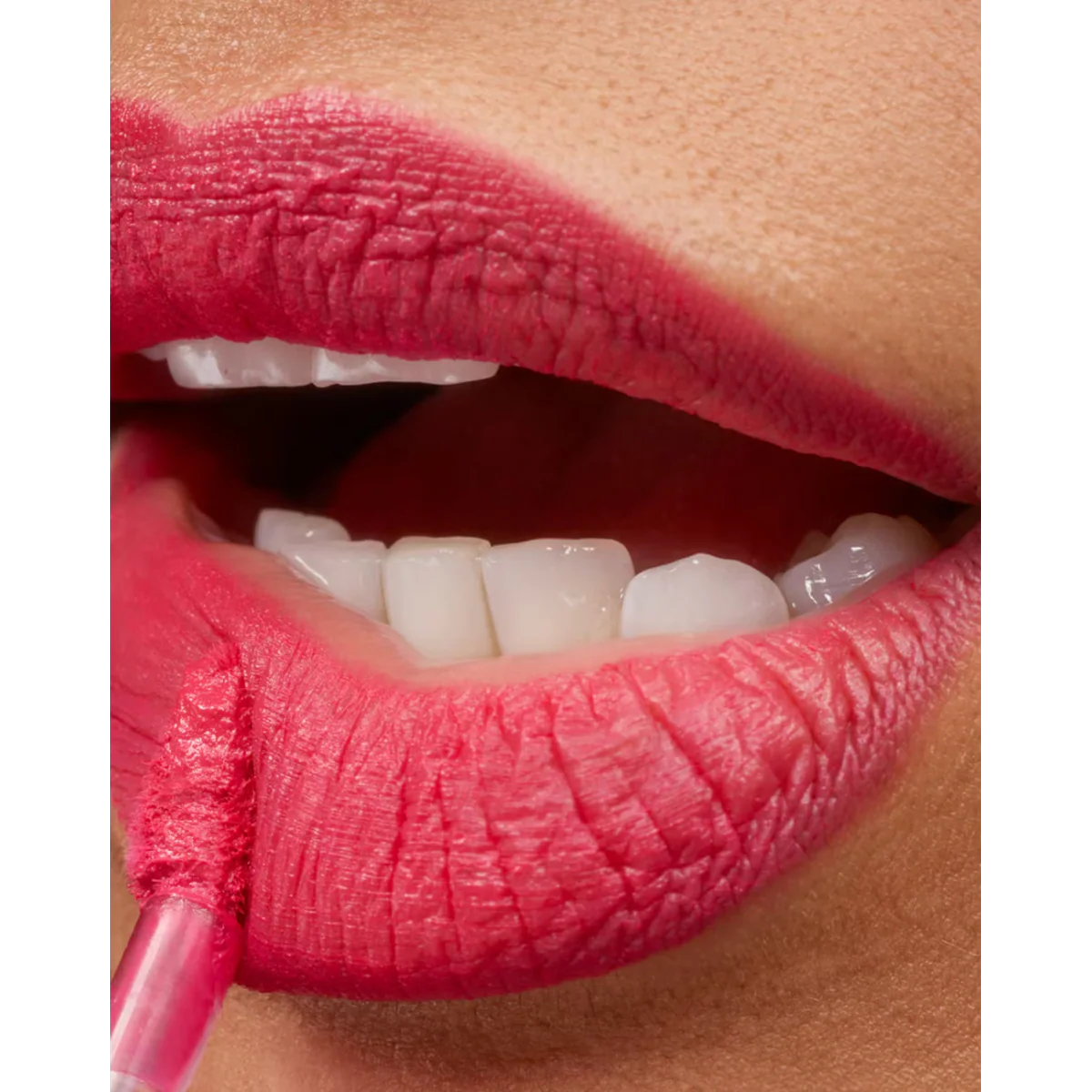 G Suit Soft Touch Lip Creme - Flip