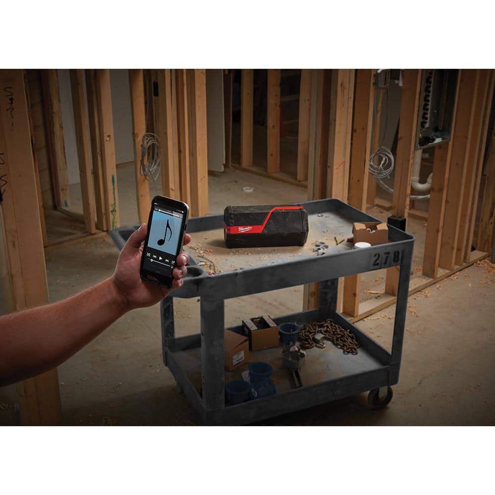 M18/M12 Lithium-Ion Cordless Wireless Jobsite Speaker